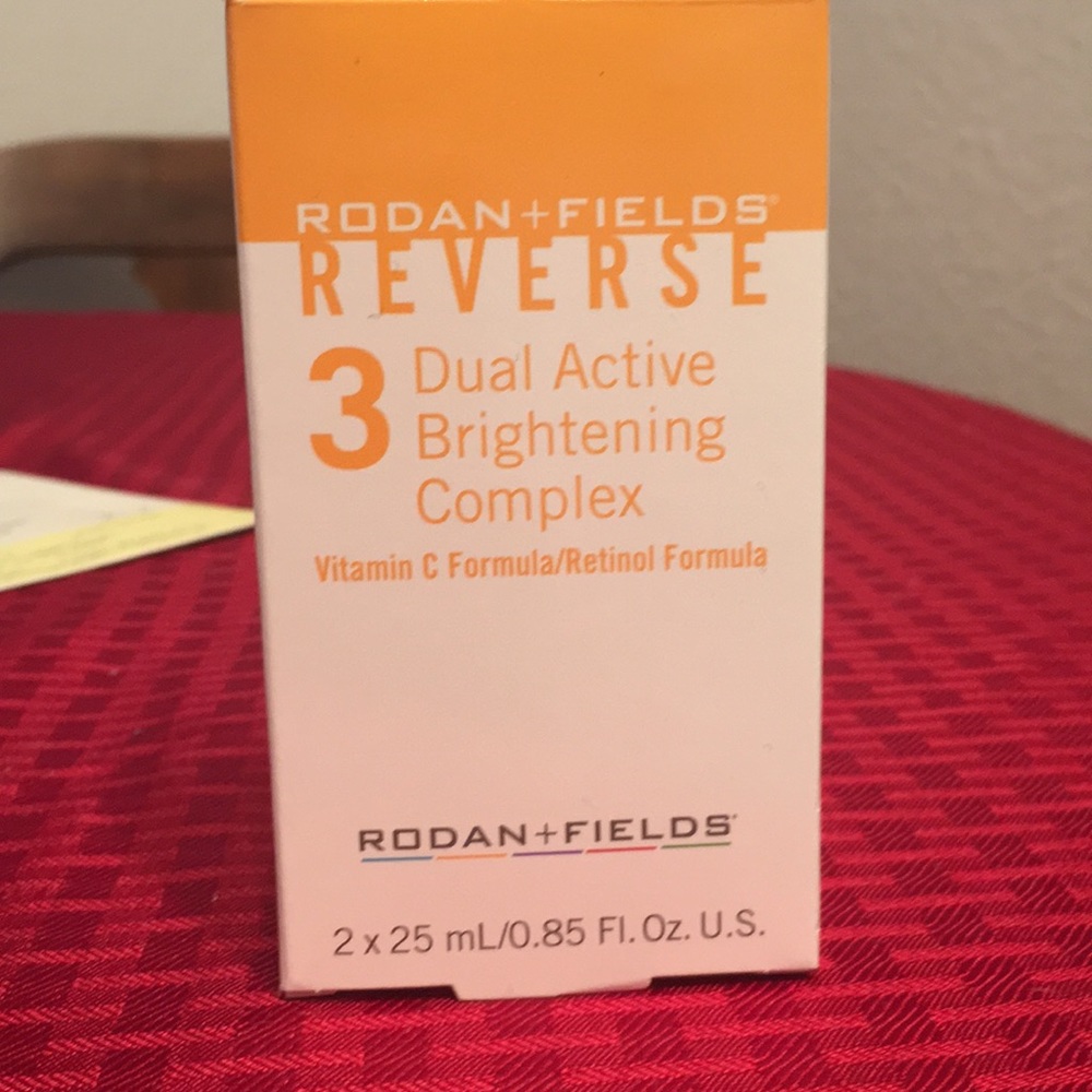 R+F Dual Active Brightening Complex